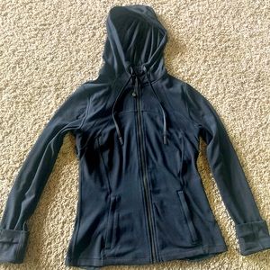 Lululemon jacket excellent condition size 8